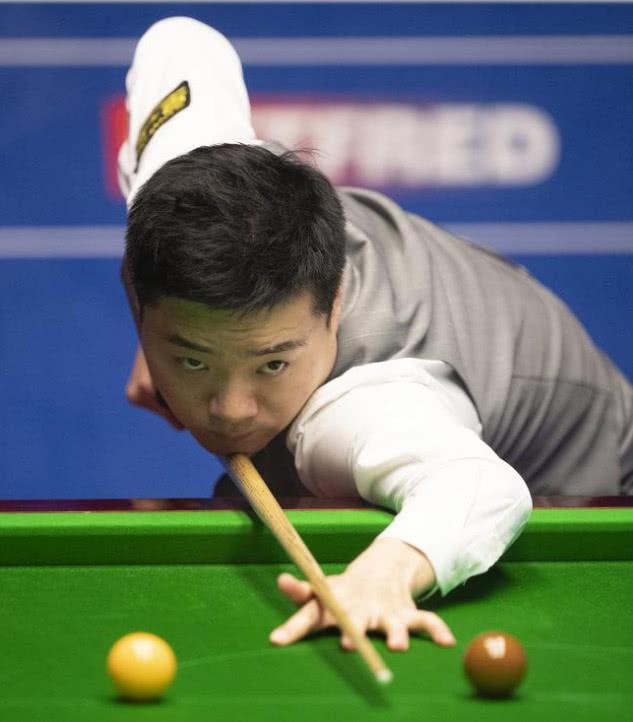 风格对撞 风格对撞